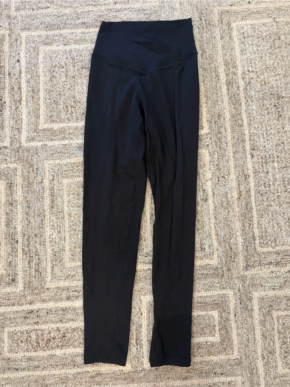 aerie Black High-Waist crossover Leggings